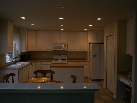 Kitchen w Nook