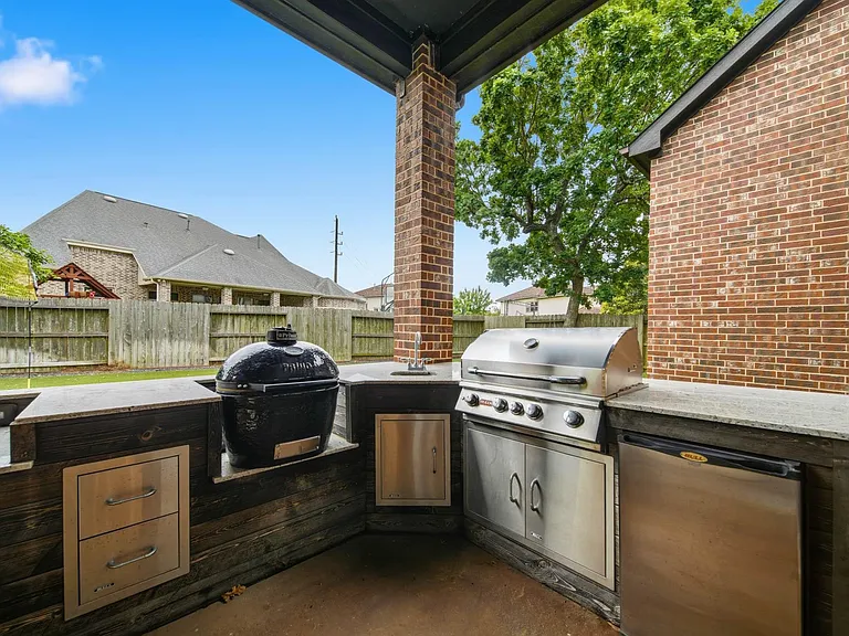 5735 Genoa Springs Ln — Photo 41