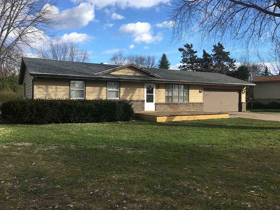 1st image of 8413 Scott Ln