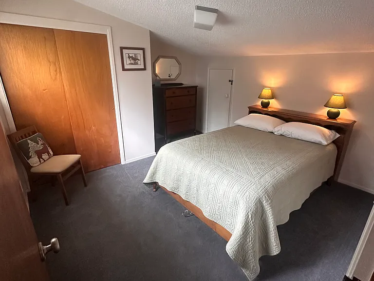 Full bed