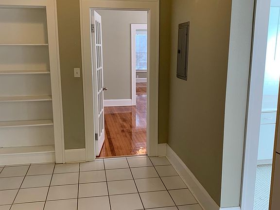 3rd image of 3403 W Santiago St Unit 4