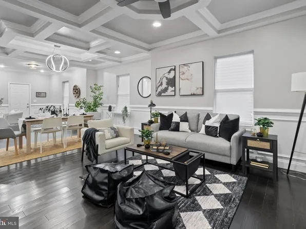 2906 Woodland Ave, Baltimore, MD 21215