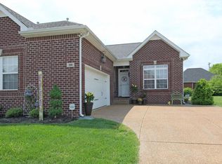 208 Indian Ridge Cir, White House, TN 37188