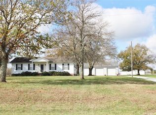 7239 Maple Springs Rd, Manchester, TN 37355