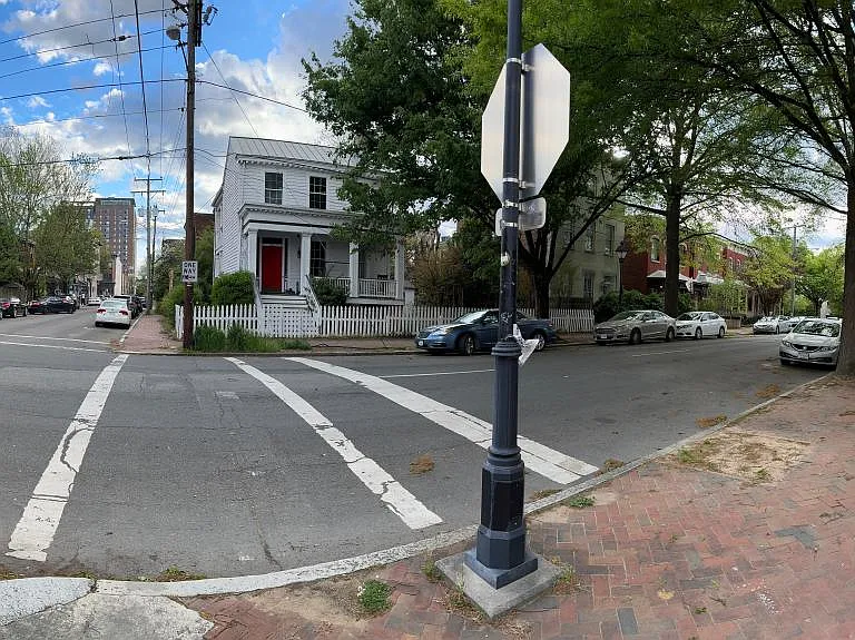 400 W Marshall St #A — Photo 9