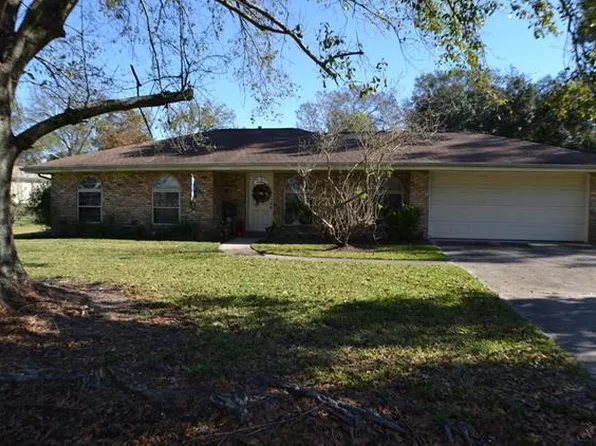 410 Evangeline Rd, Montz, LA 70068