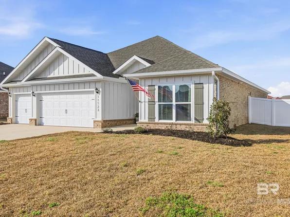 11123 Genuine Risk Cir, Daphne, AL 36526