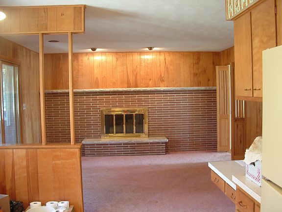 carpet is now a different color and newer.