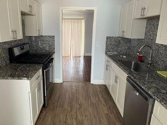 3rd image of 1816 Ashborough Rd SE APT E