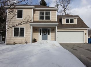 78 Yale St, Portland, ME 04103