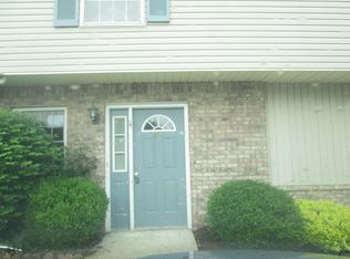 857 E Sherwood Hills Dr, Bloomington, IN