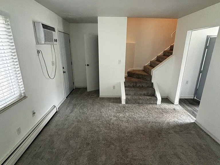 3902 S Schenley Ave #1 — Photo 5