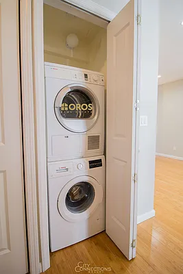 Rented by City Connections Realty | media 7