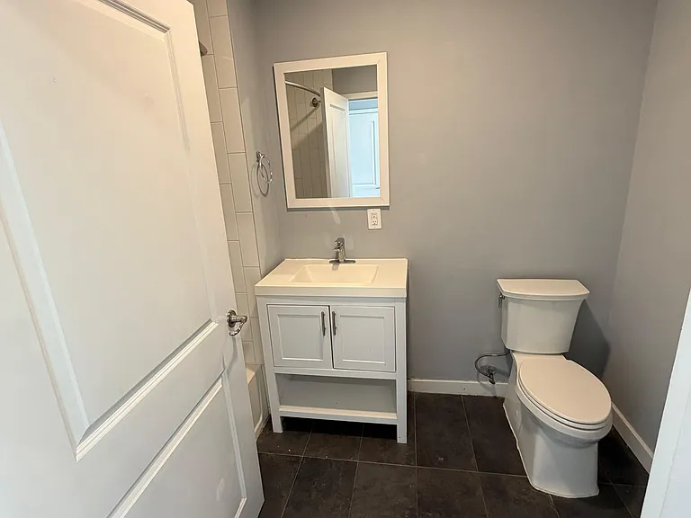 100 Carroll St #310 — Photo 5