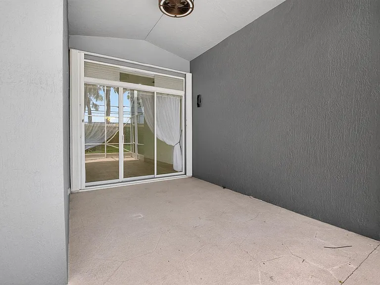 11728 Dove Hollow Ave — Photo 32