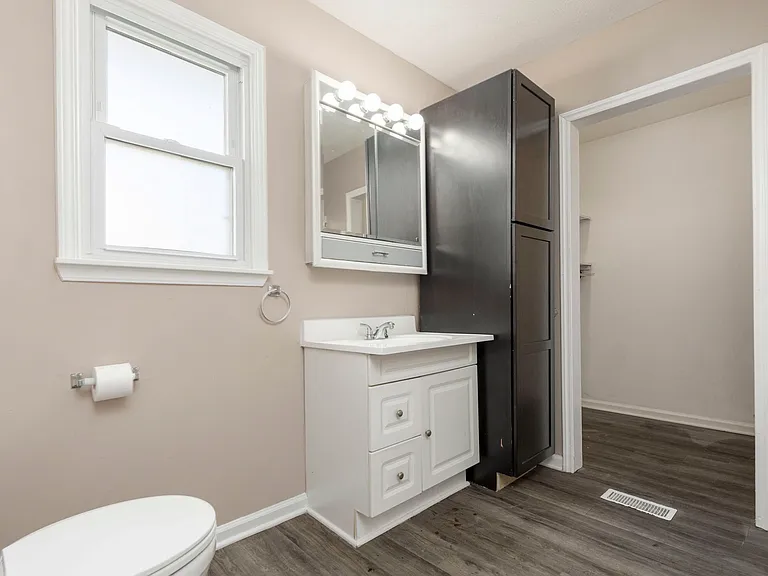 3767 Glenmeade Rd — Photo 16