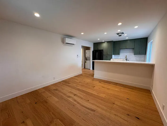 707 Ashland Ave — Photo 11