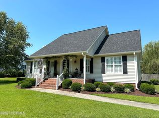 396 Stone Gate Dr, Greenville, NC 27858