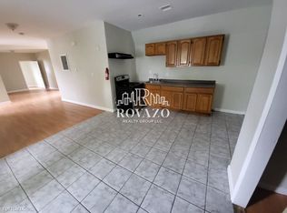 78 Clinton Pl #11154596, Newark, NJ 07108