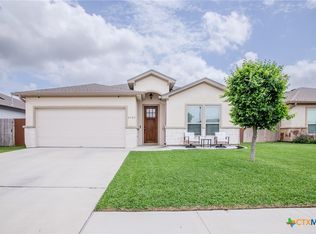 3109 Lenora Dr, Victoria, TX 77901
