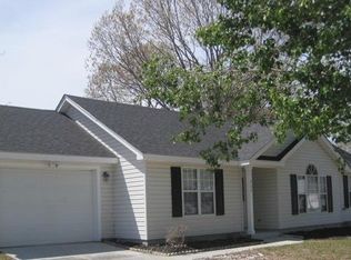 909 Castlewood Ln, Conway, SC 29526