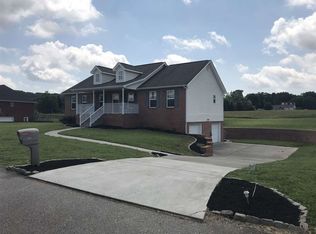 4051 Scarlett Dr, Morristown, TN 37814