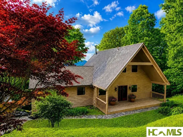 2017 Big Ridge Road, Glenville, NC 28736