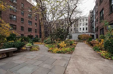 Rented by Emor Management Inc.