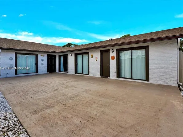 9892 Boca Gardens Pkwy APT A, Boca Raton, FL 33496