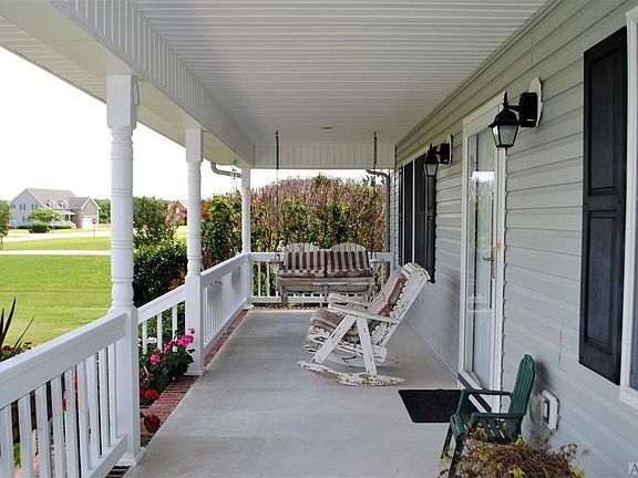 3rd image of 108 Ashley Dr