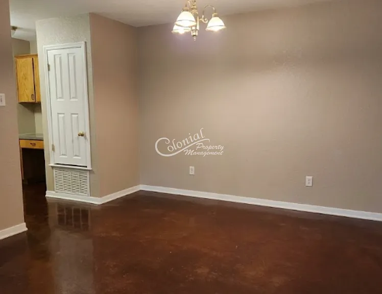 1606 Libby Ln #A — Photo 2
