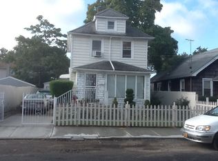 24314 132nd Ave, Rosedale, NY 11422