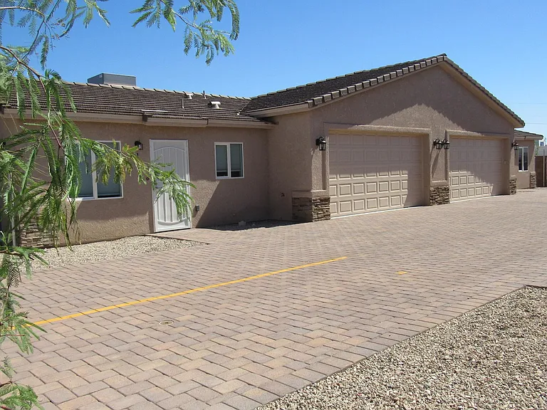 2495 Palisades Dr #B-102 — Photo 3