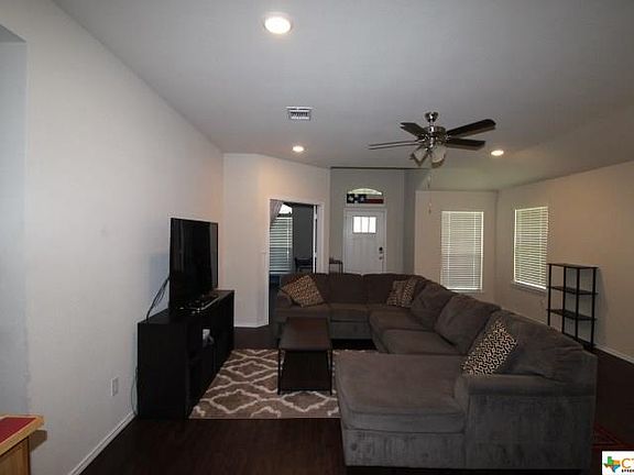 3rd image of 2511 Bargello St
