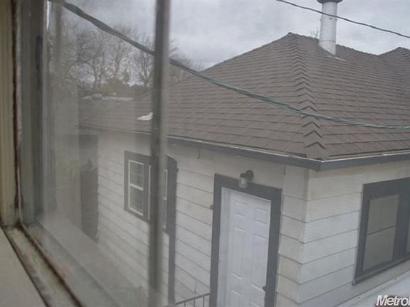 4th image of 407 E Geary St