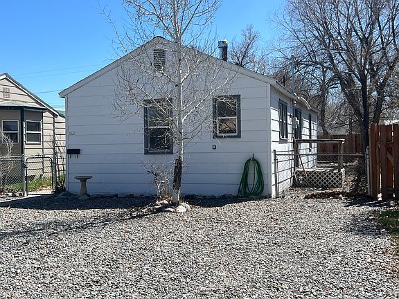 4th image of 1021 E Pershing Ave