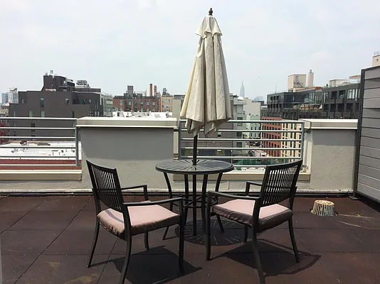 Rented by Prime Space Realty Corp | media 26