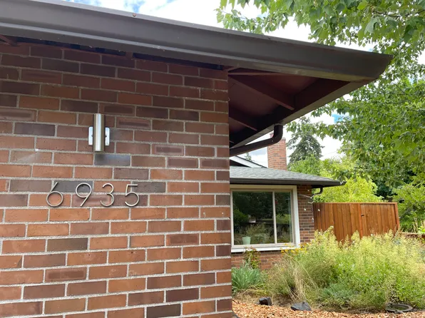 6935 SE Cora St, Portland, OR 97206