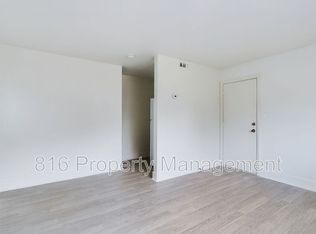 15411 Barat Ave APT C, Grandview, MO 64030