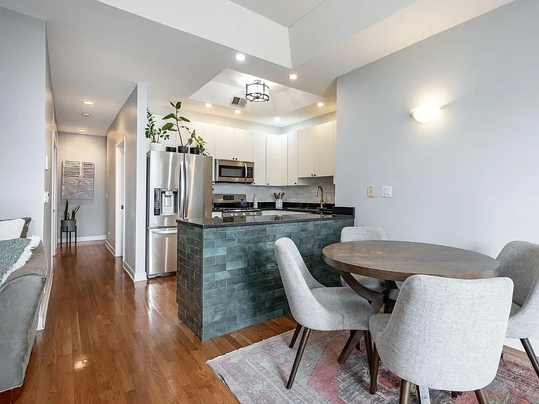 816 W Hubbard St #3 — Photo 4
