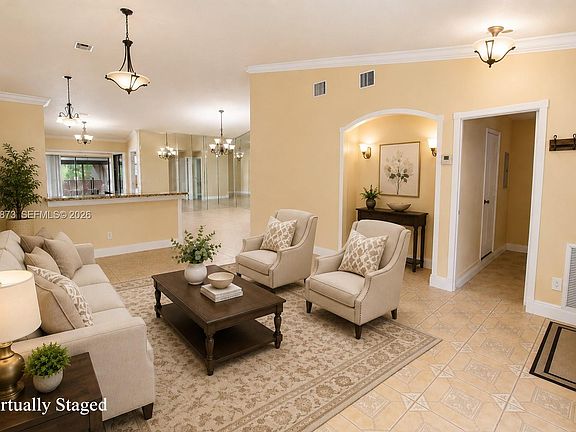 3rd image of 7927 NW 50th St