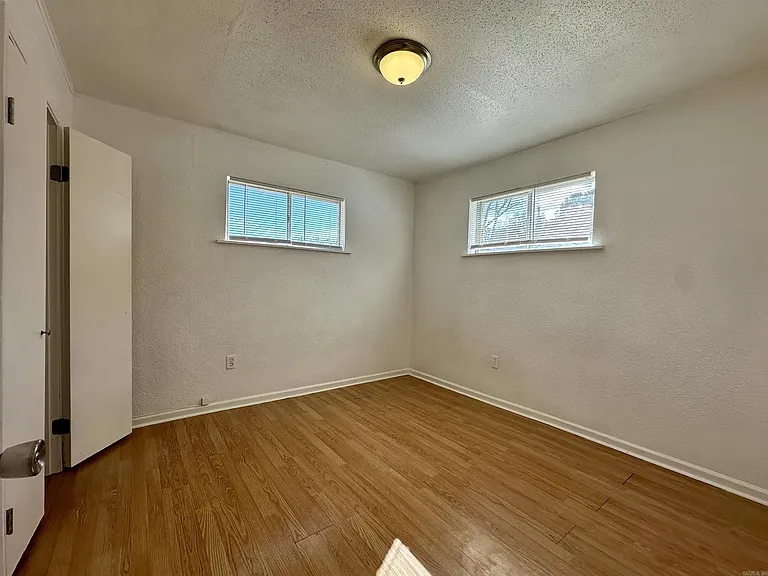 204 & 206 Smart St #204 — Photo 9