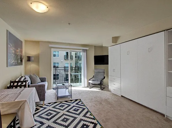 425 Vine St, Seattle, WA