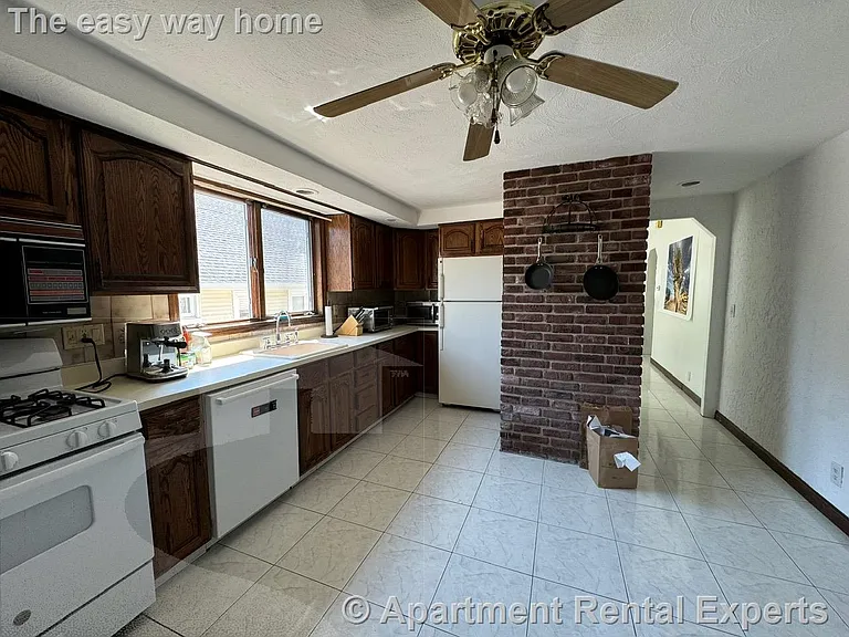 19 Mason St #2 — Photo 6