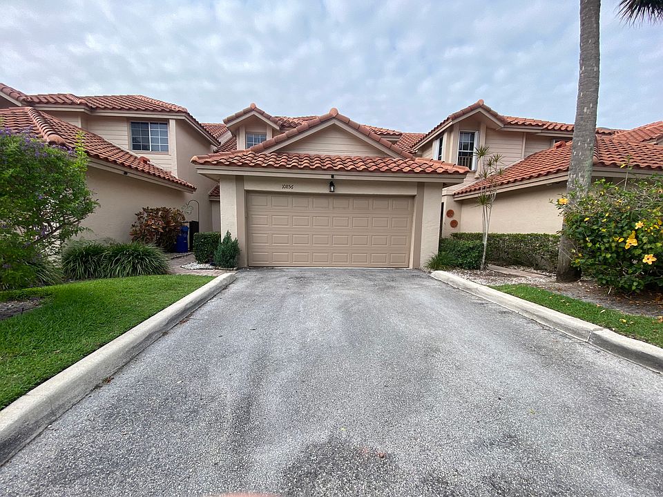 1st image of 10856 Cypress Glen Dr #10856