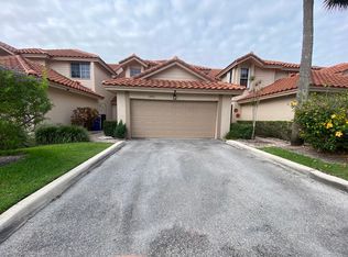 10856 Cypress Glen Dr #10856, Pompano Beach, FL 33071