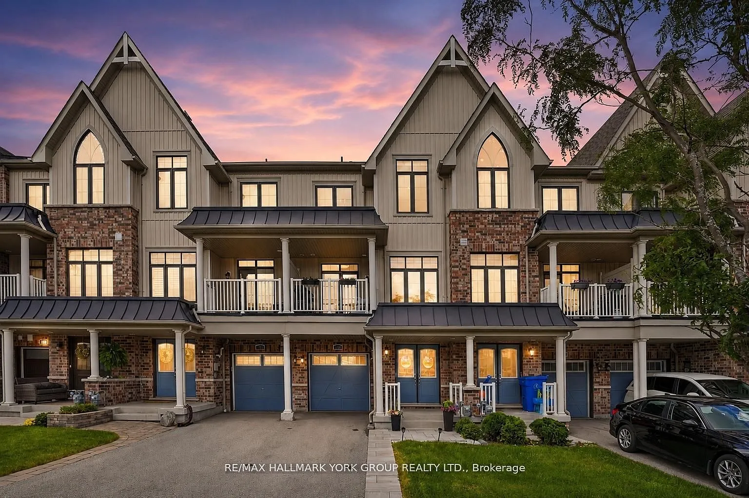 2 bed, $2,900 — Photo 1