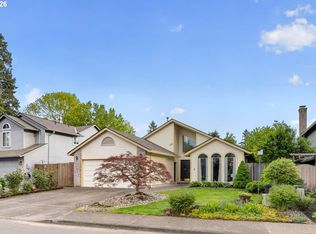 10602 SW Kent St, Tigard, OR 97224