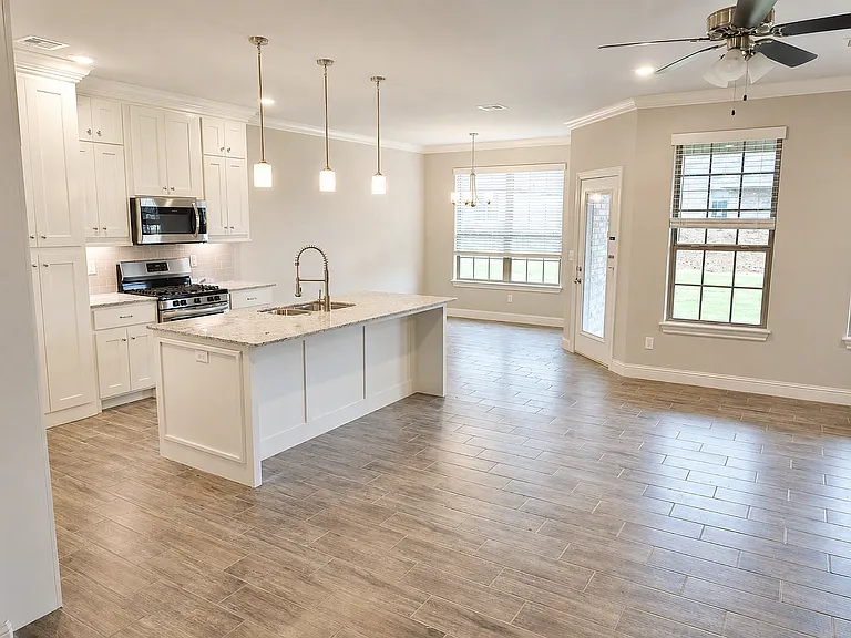 980 Ashmore Landing Loop — Photo 4