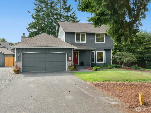 1132 Crawford Rd, Lynnwood, WA 98036